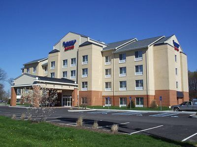 Fairfield Inn And Suites By Marriott Сеймур Экстерьер фото
