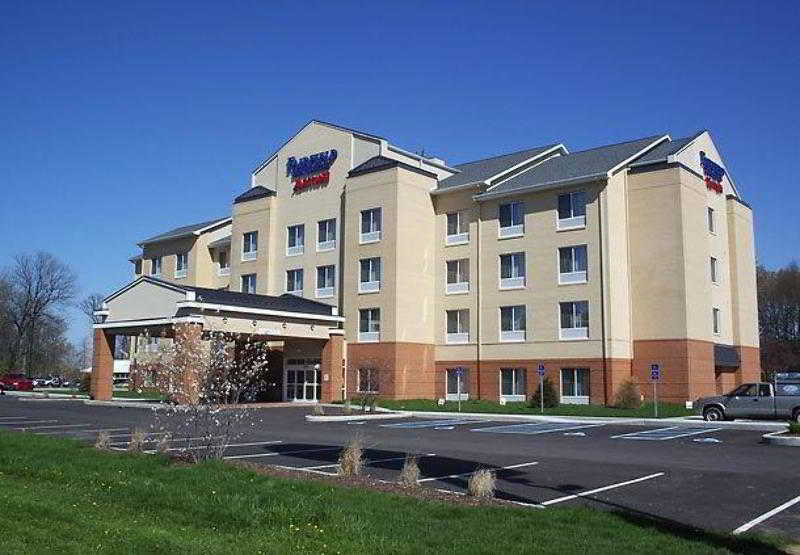 Fairfield Inn And Suites By Marriott Сеймур Экстерьер фото